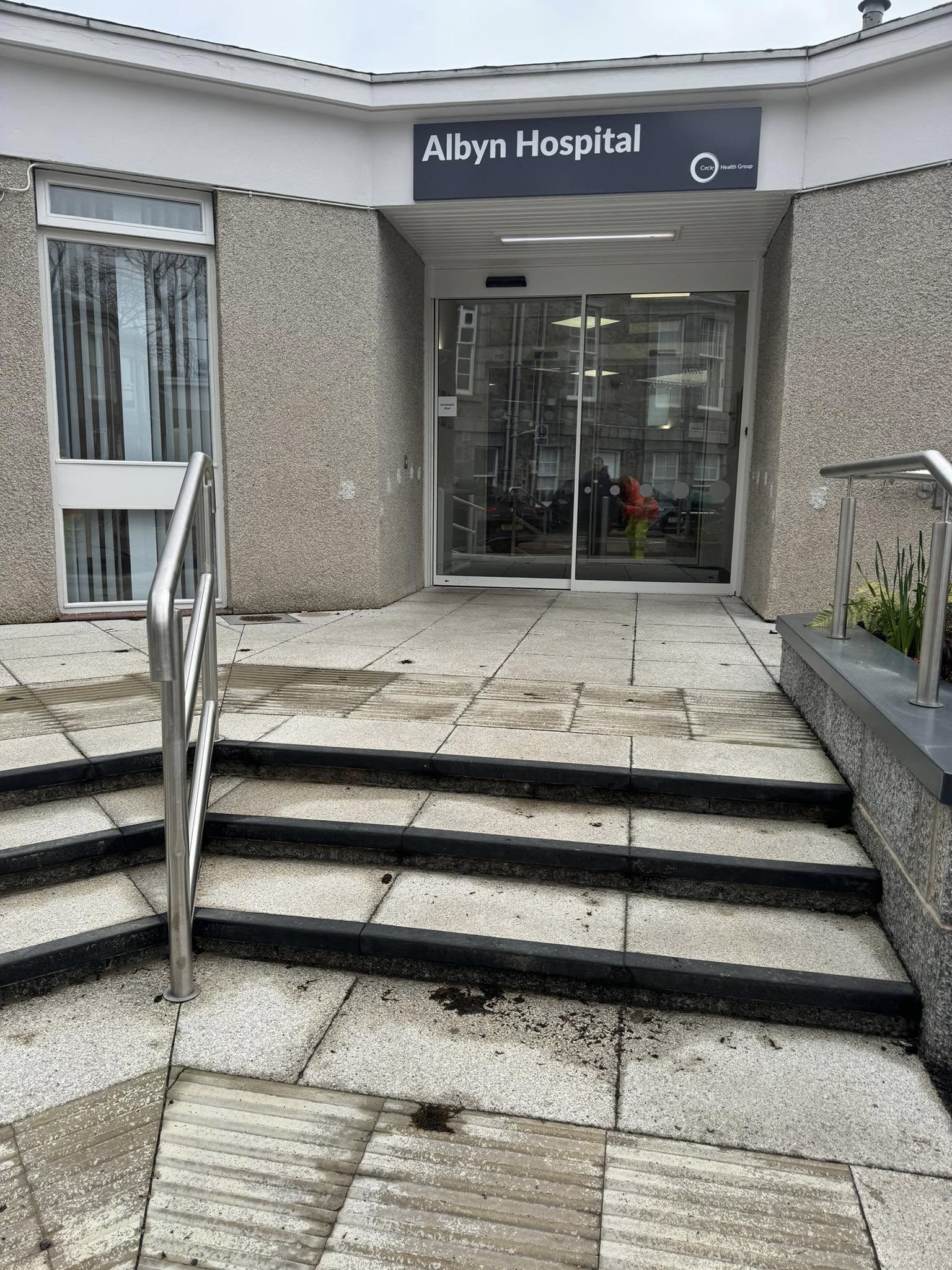 Albyn Hospital entrance steps before cleaning
